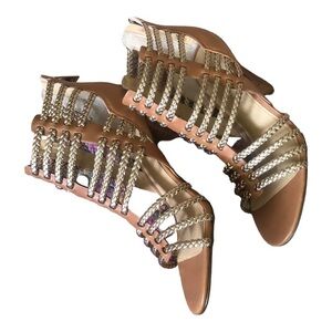 Women’s Straps Golden Booties Size 7,5 in Excellent Used Condition